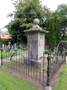 Megen Rijksmonument 516608 graf Van Blocklant begraafplaats Schoolstraat