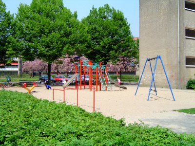 Meijhorst speeltuintje bij Portaal flats