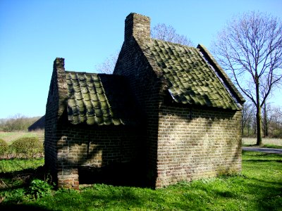 Mill, bakhuisje bij kasteel Tongelaar