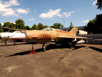 MiG-21 Czech air force 7705 pic1
