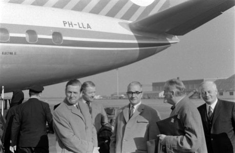 Missie van de Britse Exportraad voor Europa op Schiphol v.l.n.r. mr. F. Hugh , N, Bestanddeelnr 914-9477