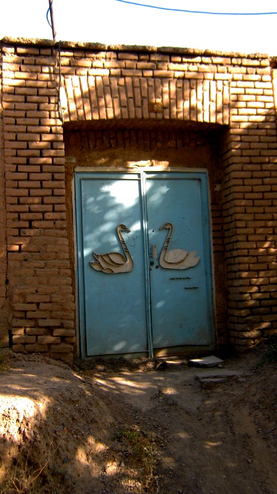 Mud house and Moden apartment - Door - Window - 17 Shahrivar st - Nishapur 4