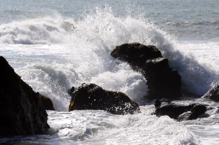 Foam stones water