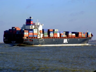 Mol Vision pH approaching Port of Rotterdam, Holland 25-Jan-2007