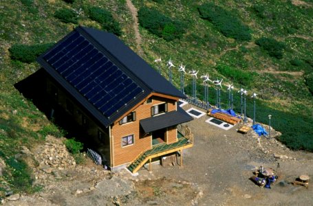 Mountain Hut Senjo 2000-7-2