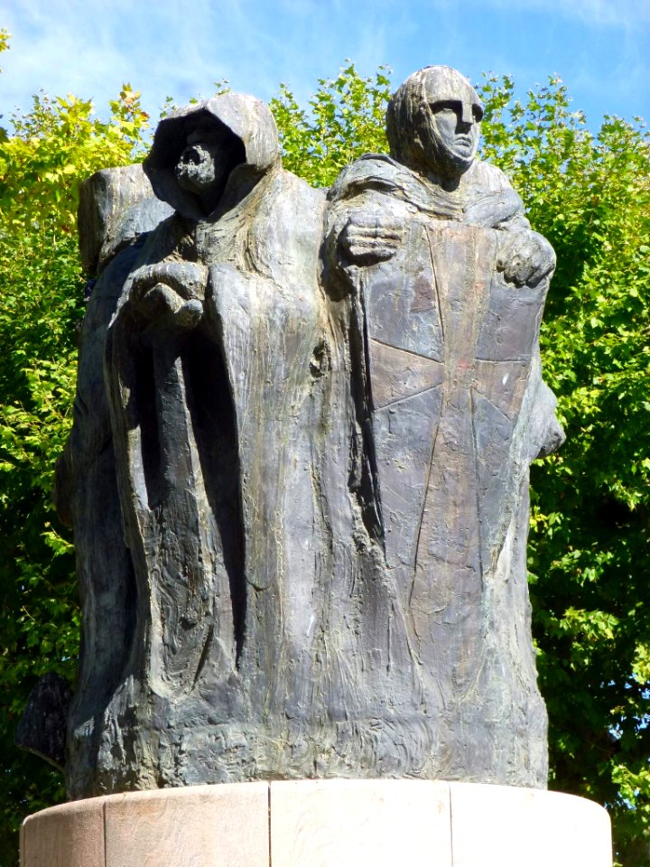 Monzón - Monumento a los Templarios 5