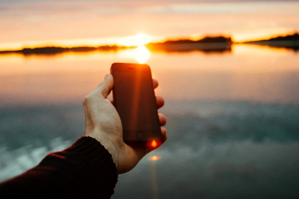 Phone gadget sunlight