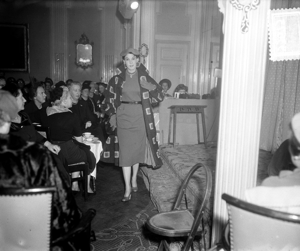 Modecabaret Doelenhotel Amsterdam, Bestanddeelnr 905-3673