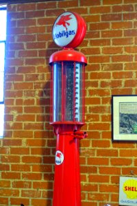 Mobilgas gas pump - Automobile Driving Museum - El Segundo, CA - DSC02188