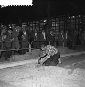 Metsel- en stratenmakerswedstrijd in de Ahoyhal te Rotterdam, Bestanddeelnr 910-4824