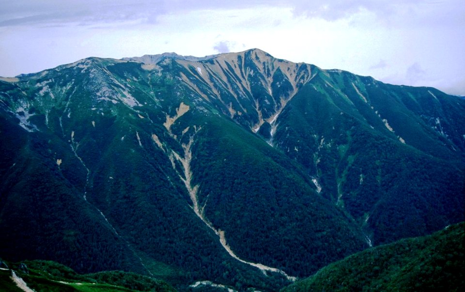Mount Akaushi from Mount Noguchigoro 1995-8-13