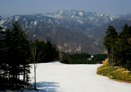 Mount Kama from Nomugitoge ski resort 2009-04-19 photo