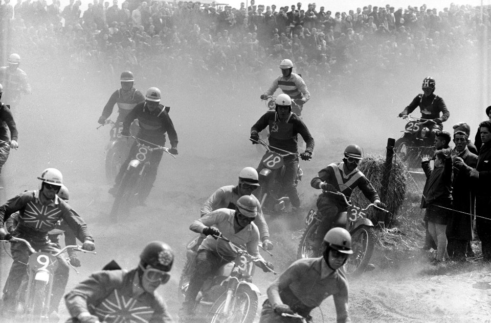Motorcross 1962 De Zandberg te Bergharen, Bestanddeelnr 913-9875