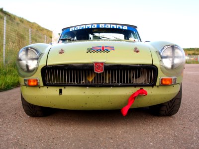 MG, No 70 at Zandvoort, pic3