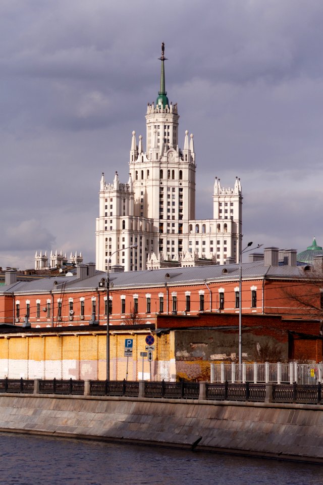 Moscow, Sadovnicheskaya Embankment, former stable building, March 2020 02
