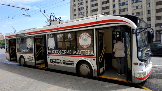 Moscow trolleybus 8586