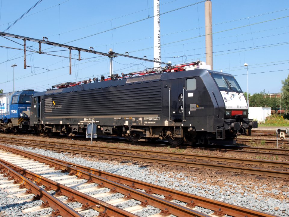 MRCE dispolok 9180 6189 112-6-D-DISPO Class 189-VL ES 64 F4-112 photo-2