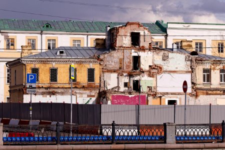 Moscow, Komissariatsky Lane, site of buildings demolished in 2019 04