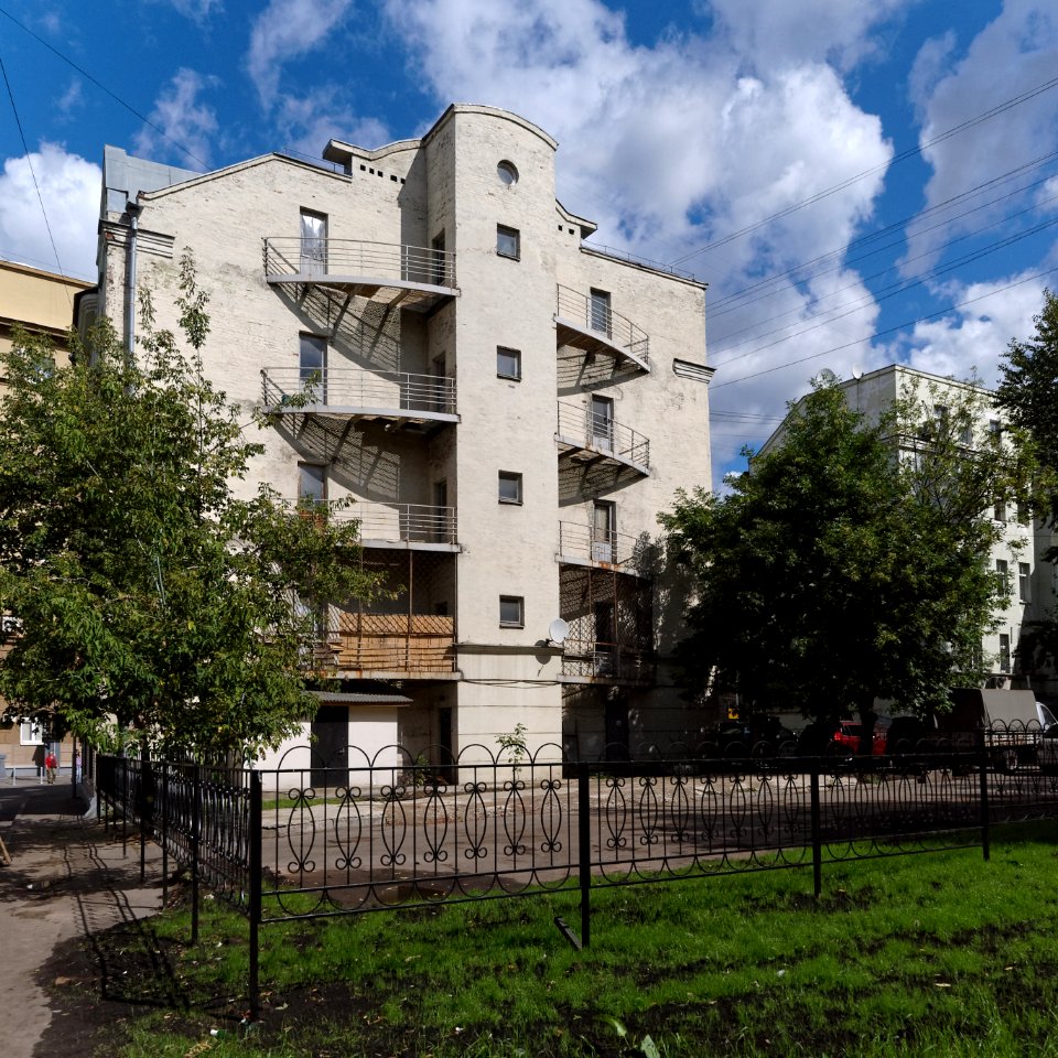Moscow, Gilyarovskogo 78 (Mira 77C1) Aug 2009 01
