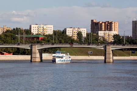 Moscow, Novospassky Bridge August 2012 05