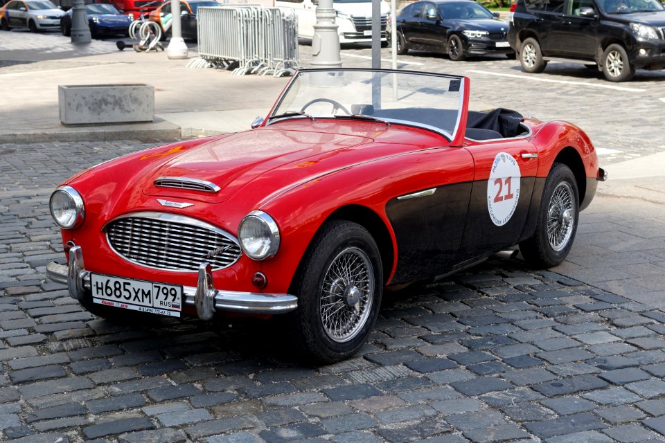 Moscow, Barrikadnaya Street, Austin-Healey 3000 01