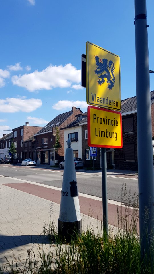 Maastricht-Smeermaas-Grenspaal 102 (BE-NL) (4)