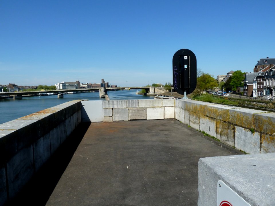 Maastricht-Servaasbrug-Plaquette voor de Old Hickory Divisie (1)