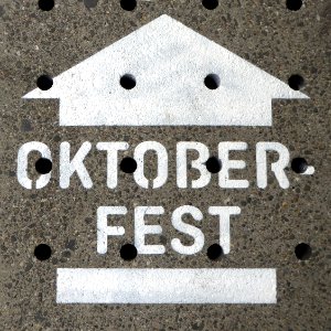 München, 2016, Pfeil zum Oktoberfest, 3
