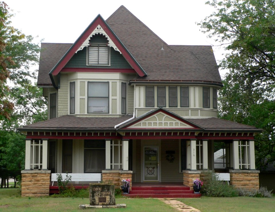 Marshall-Yohe house from E 2