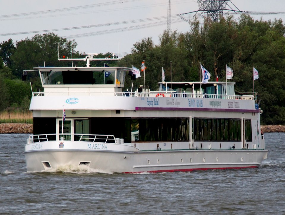 Marlina - ENI 02329509, Nieuwe Maas river, pic1