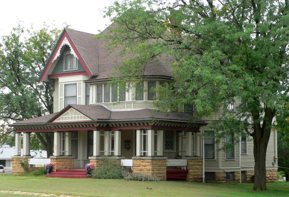 Marshall-Yohe house from NE 1