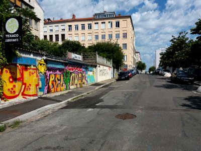 Lyon 4e - Rue Louis Thévenet, depuis la rue Joséphin Soulary