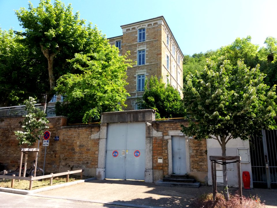 Lyon 4e - Rue André Bonin, collège Saint Charles des Chartreux