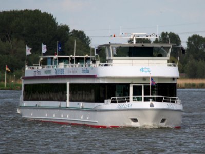 Marlina - ENI 02329509, Nieuwe Maas river, pic2