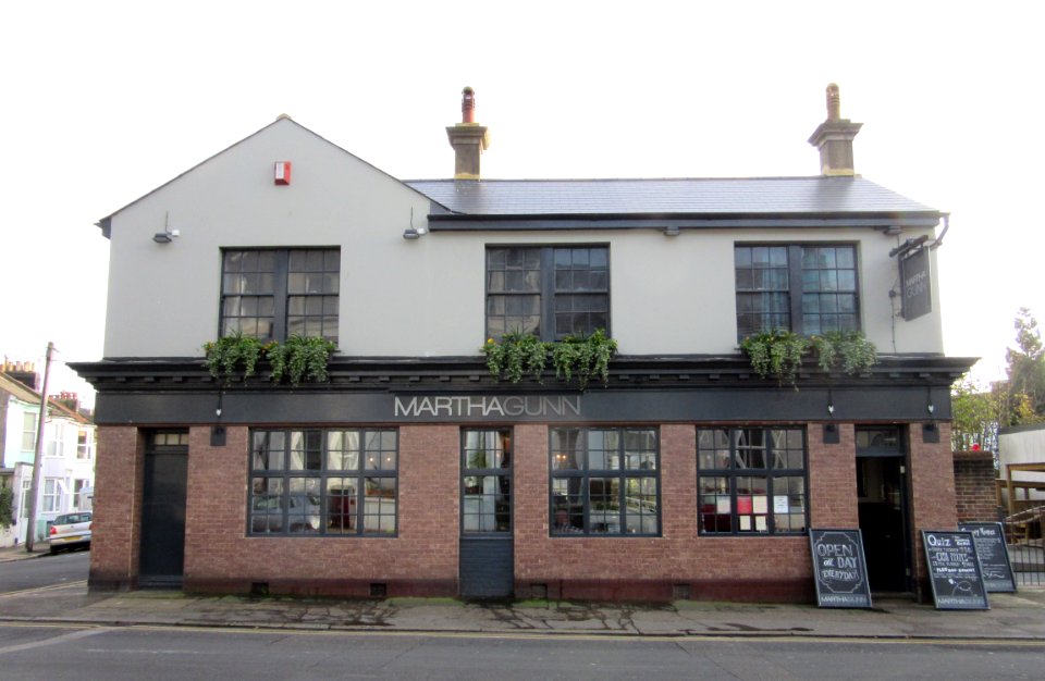 Martha Gunn pub, 100 Upper Lewes Road, Round Hill, Brighton (November 2015) (3)