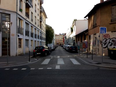 Lyon 4e - Rue Janin, depuis la rue de Belfort