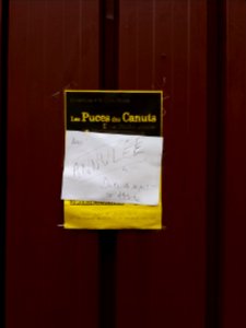 Lyon 4e - Rue Claudius Linossier - Propriété au numéro 4 - Affiche Puces des Canuts (annulée)