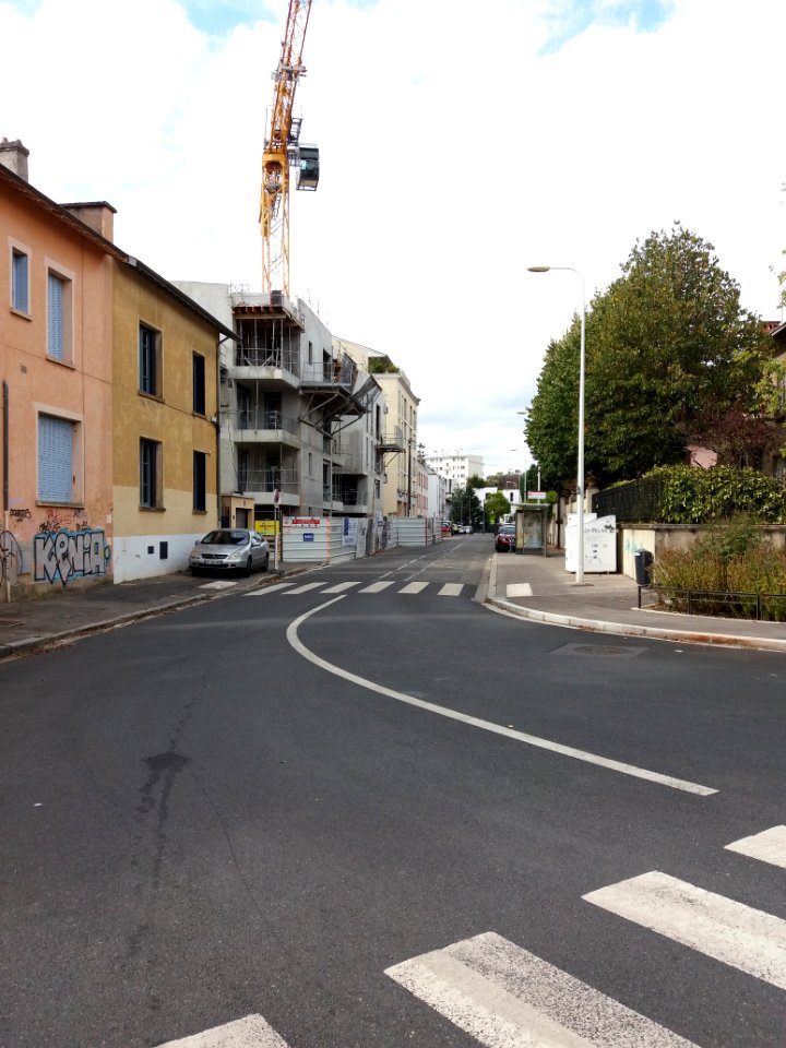 Lyon 4e - Rue Clos Savaron, depuis la rue Henri Chevalier
