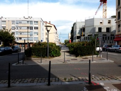 Lyon 4e - Place de la Croix de Bois, vers le nord photo
