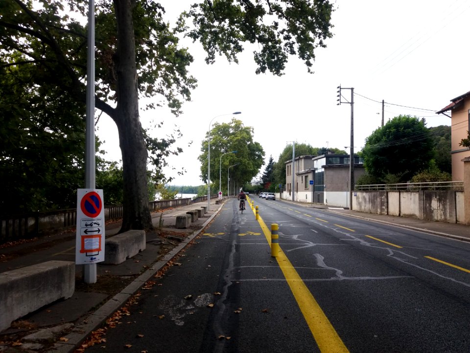 Lyon 9e - Quai Paul Sédallian - Piste cyclable temporaire Covid-19