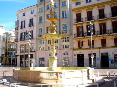 Málaga - Plaza de la Constitución, Fuente de Génova 6
