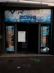 Lyon 7e - Rue Marcel Mérieux - Ancienne salle de jeu de réalité virtuelle