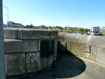 Maastricht-Wilhelminabrug-Vernieling en herbouwd (2)
