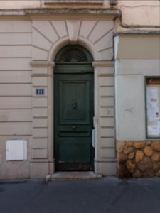 Lyon 5e - Rue de Trion - Porte au numéro 11