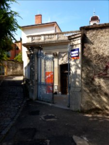 Lyon 5e - Chemin de Montauban, portail du couvent des Carmes déchaussés