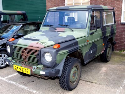 Mercedes Licenceno. 24-KZ-47