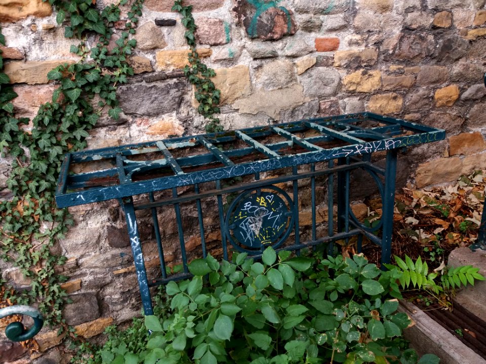 Lyon 9e - Montée de la Sarra - Console Vignal (2)