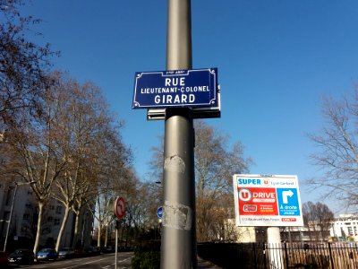 Lyon 7e - Rue Lieutenant-colonel Girard, plaque