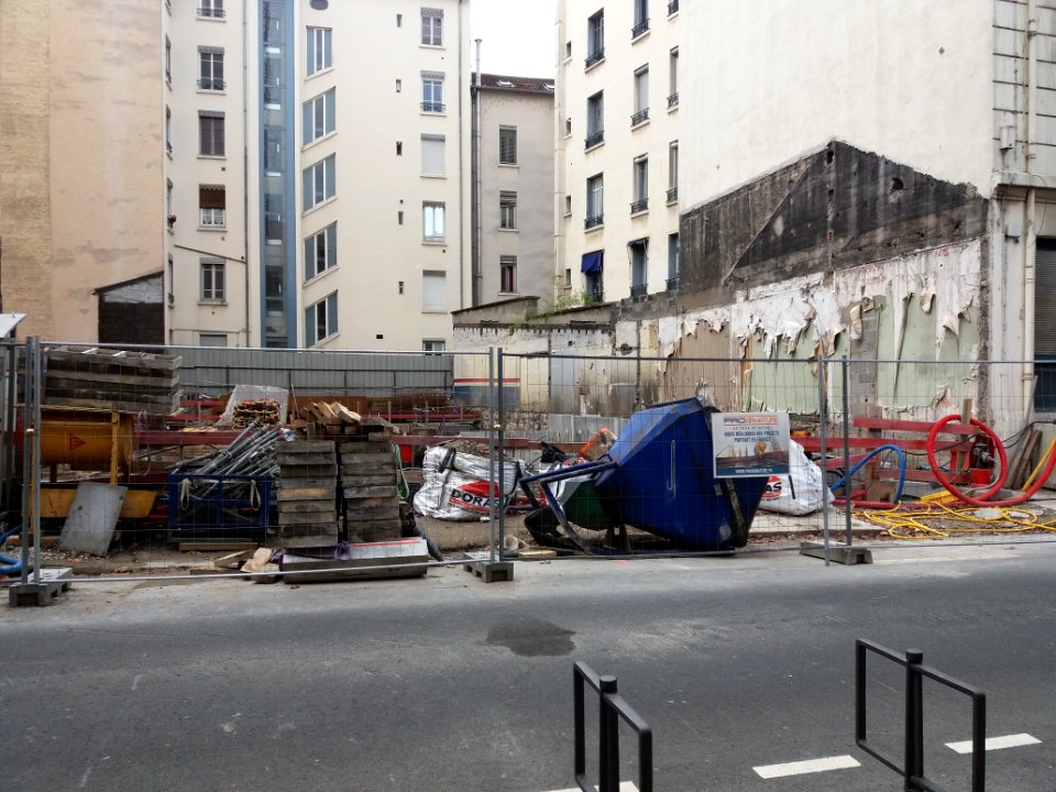 Lyon 6e - Rue Curie - Chantier (1)