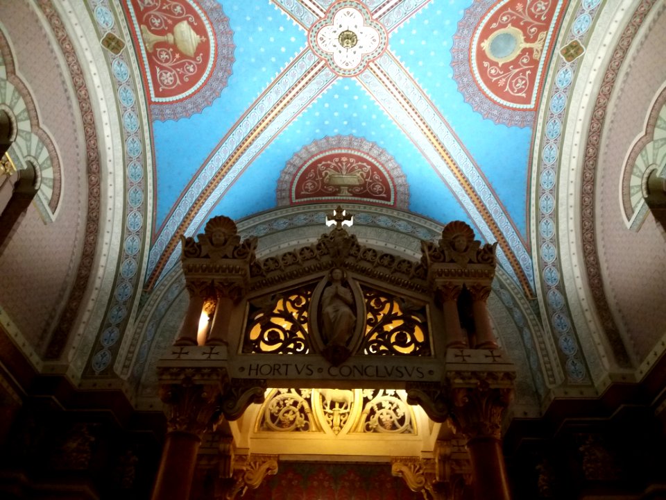 Lyon 5e - Fourvière Hôtel - Hall - Haut du baldaquin